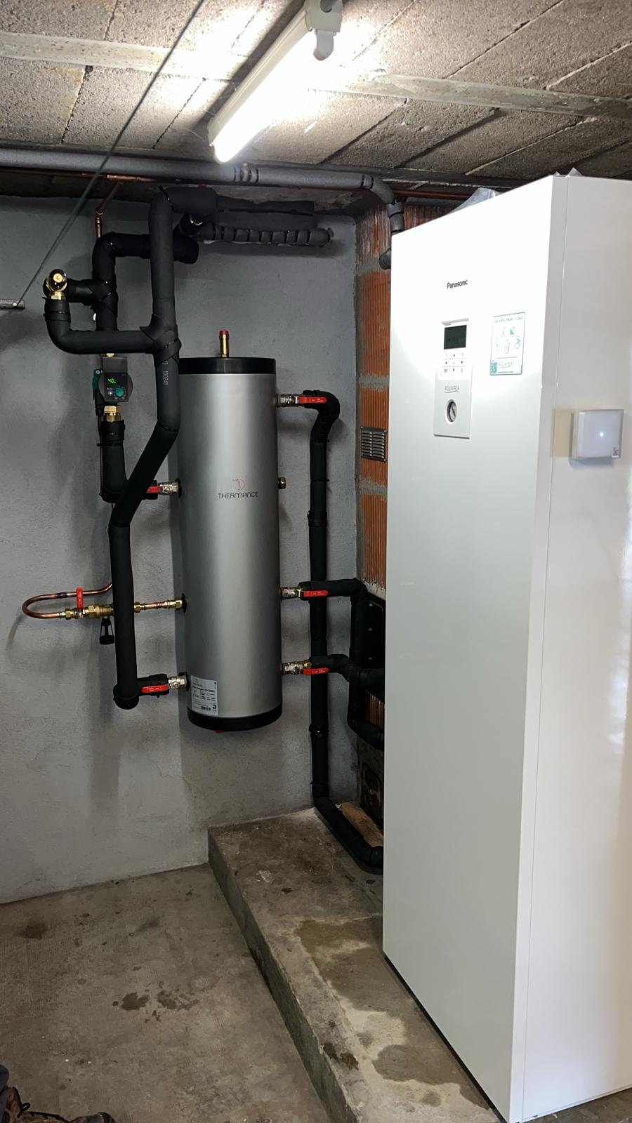 PHOTO 2025 01 22 12 28 55 | Tsm 90 Pompe à chaleur air-eau / Chauffage  2